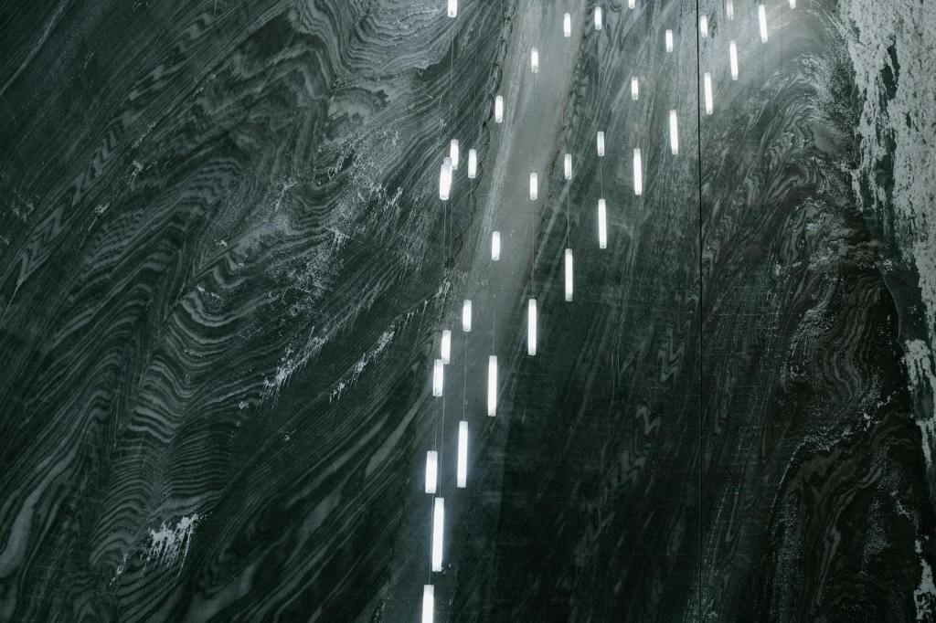 Who am I? Unravelling and Understanding&nbsp;Identity