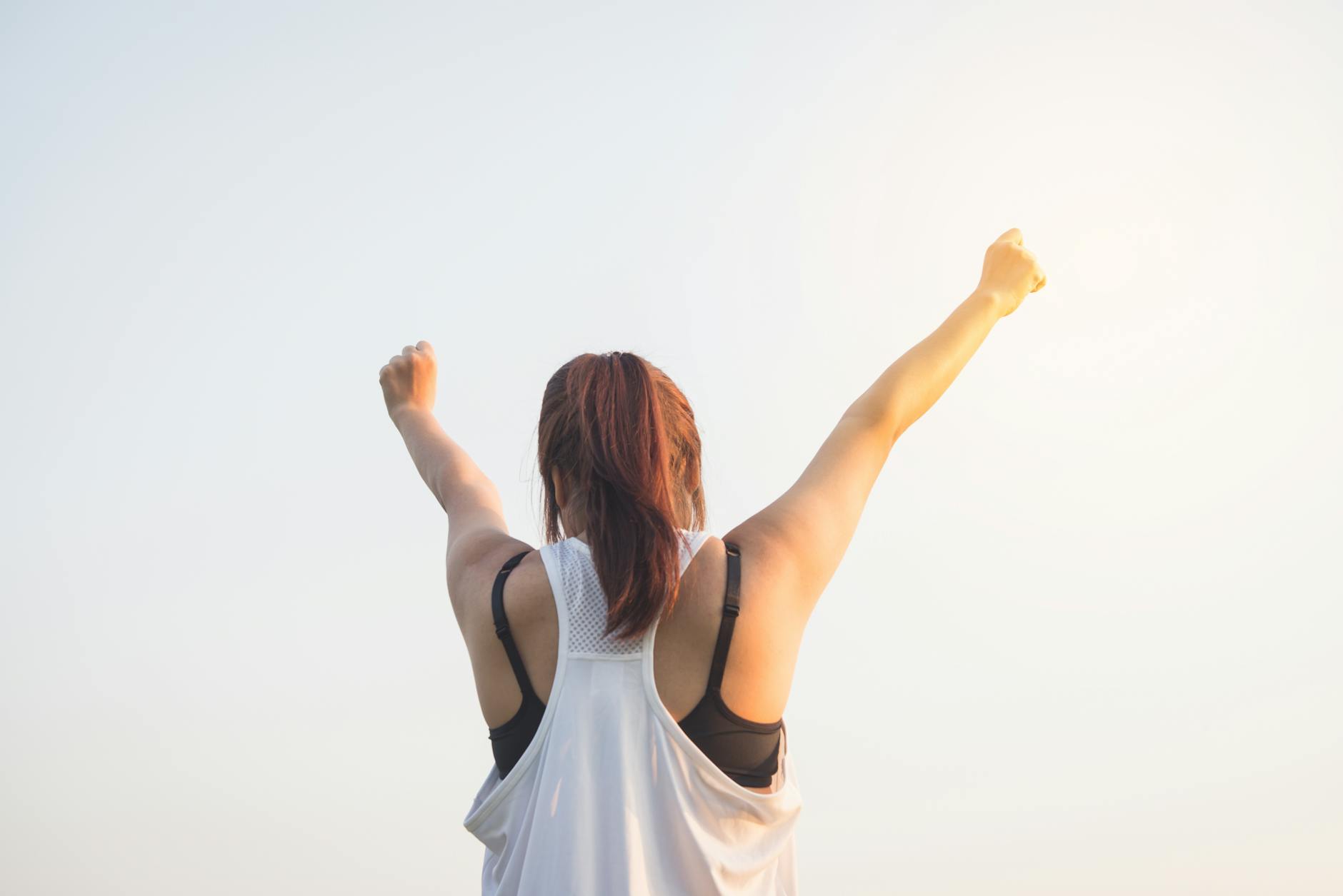5 Simple Ways to Wake Up Your Body and Boost Your Energy